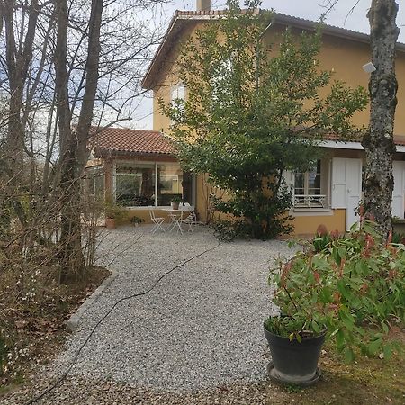 Bed and Breakfast La Frenaie Saint-Cyr-sur-le-Rhone Exteriér fotografie