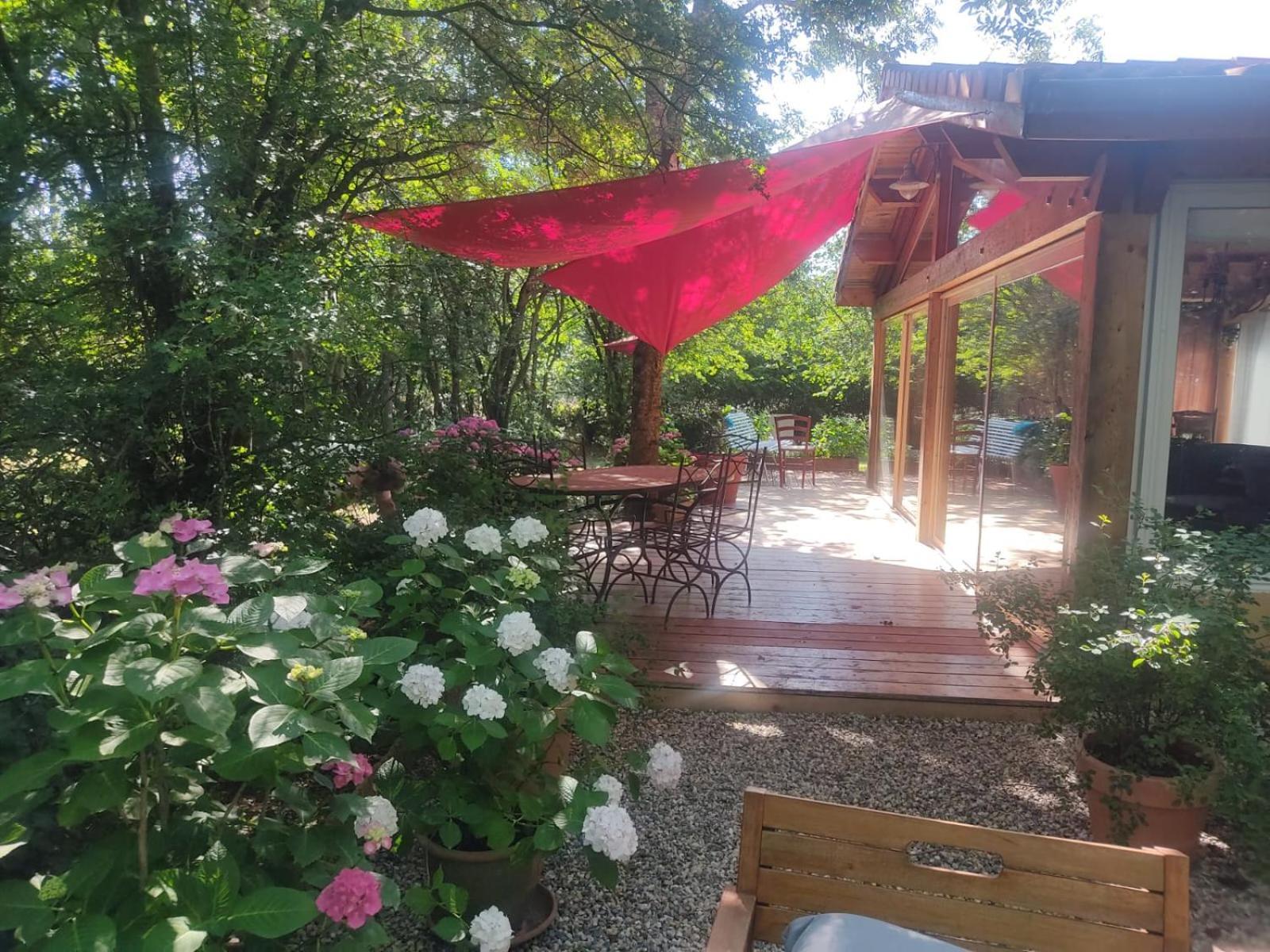 Bed and Breakfast La Frenaie Saint-Cyr-sur-le-Rhone Exteriér fotografie